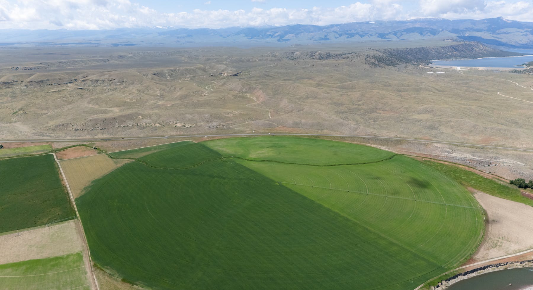 Large farm development site for turnkey implementation